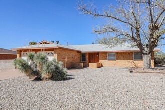 Building Photo - 401 Sunrise Ave