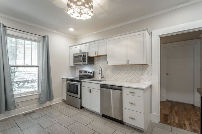 Foto del edificio - 3 bedroom in North Chattanooga