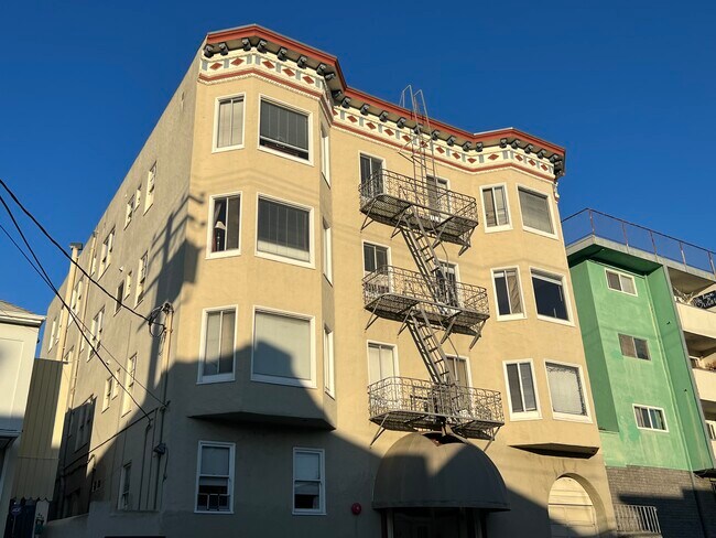 Foto del edificio - 428 E 19th St