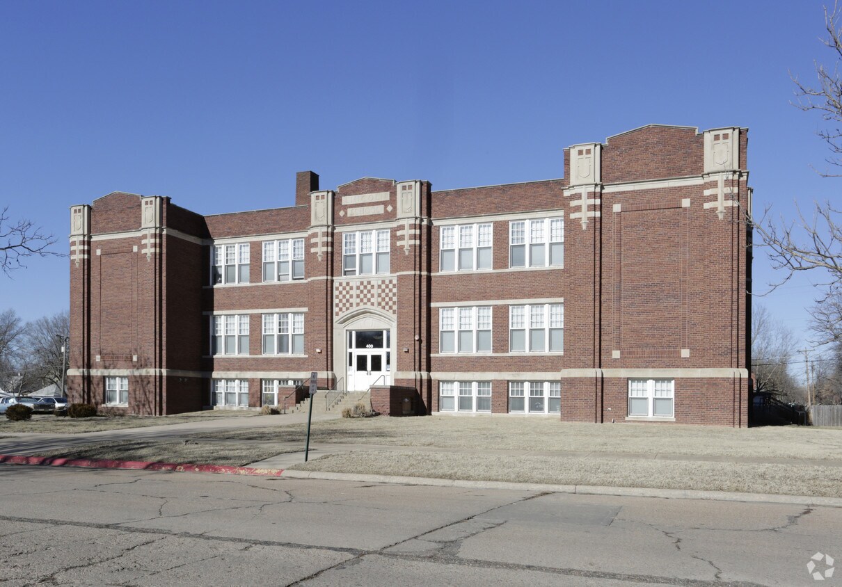 Lincoln Park Apartments Newton, KS