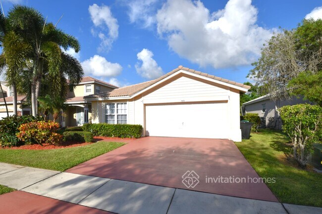 Foto del edificio - 7570 NW 70th Ave