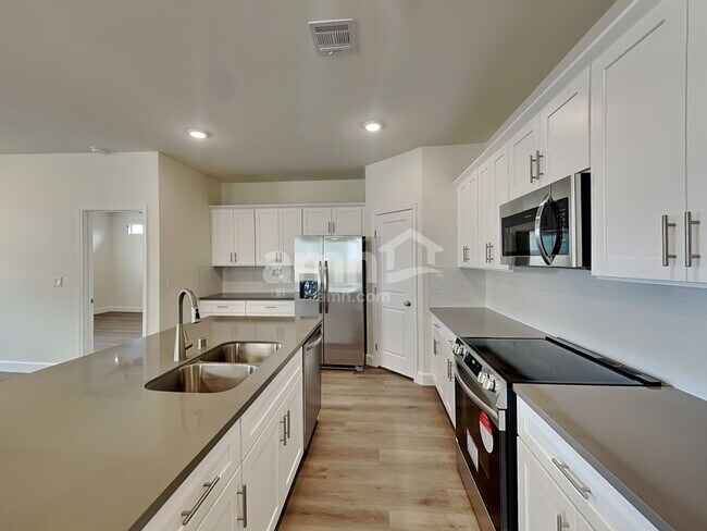 Building Photo - 9380 W Barcelona St