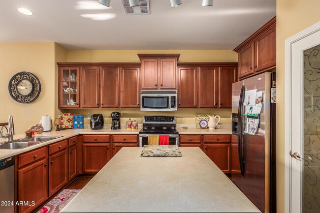 Foto del edificio - 29150 N 125th Ave