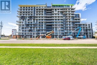 Building Photo - 461 Green Rd