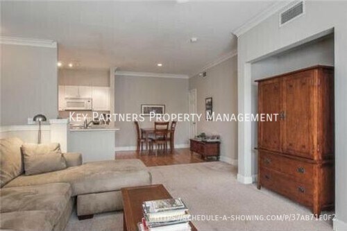 Building Photo - 11611 Tomahawk Creek Pkwy