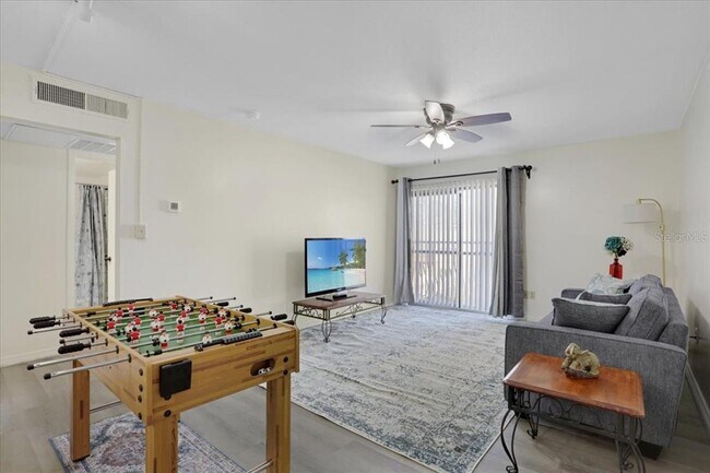 Foto del edificio - 1700 SW 16th Ct