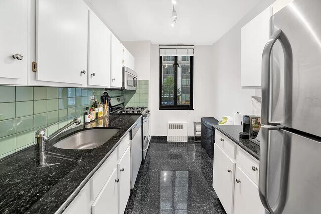 Foto del edificio - 407 Park Ave S