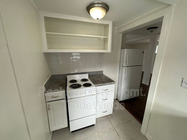 Foto del edificio - 2737 3rd Ave N