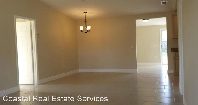 Building Photo - 4 br, 2.5 bath House - 1182 SW Gastador Ave