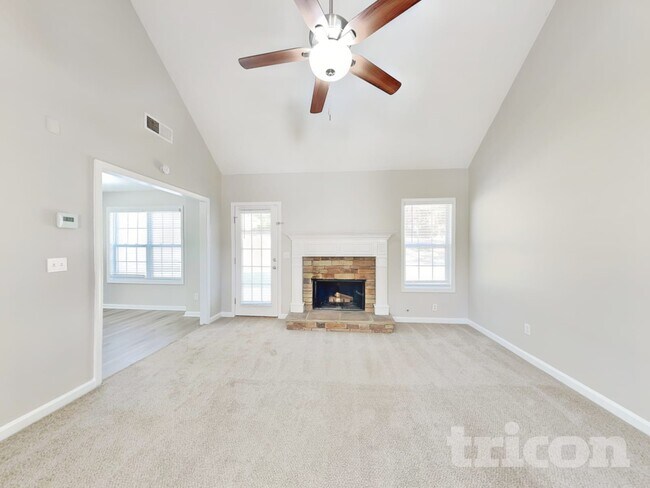 Foto del edificio - 210 Shenandoah Dr