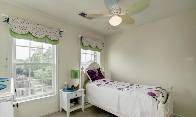 Photo - 41875 Cinnabar Square Townhome