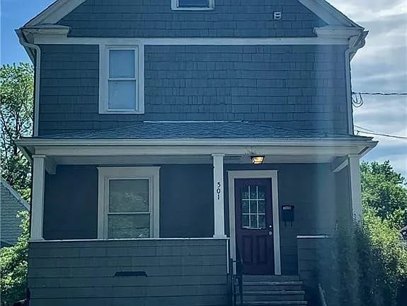 Building Photo - 501 Rentschler St