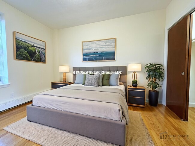 Foto del edificio - 172 N Beacon St