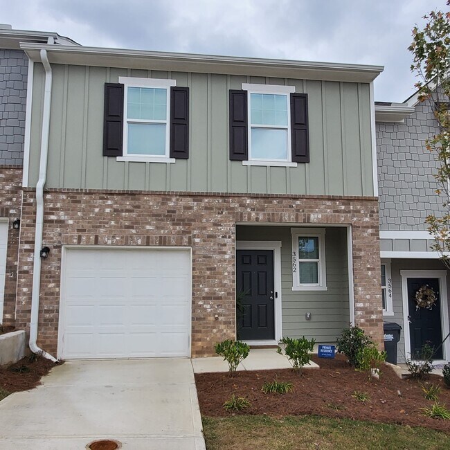 Building Photo - 3562 Eagle Ct