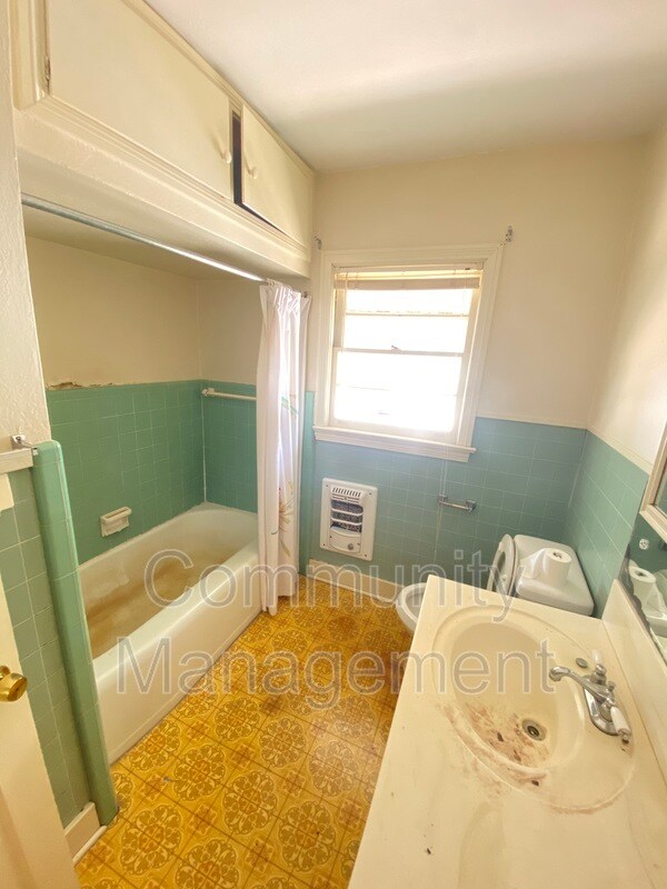 Foto del edificio - 821 W Garfield St