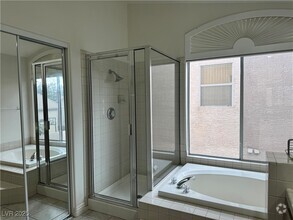 Building Photo - 3328 S Huntington Crest Ct