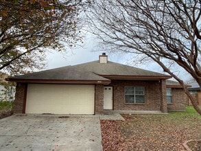 Building Photo - 3914 Oak Valley Dr