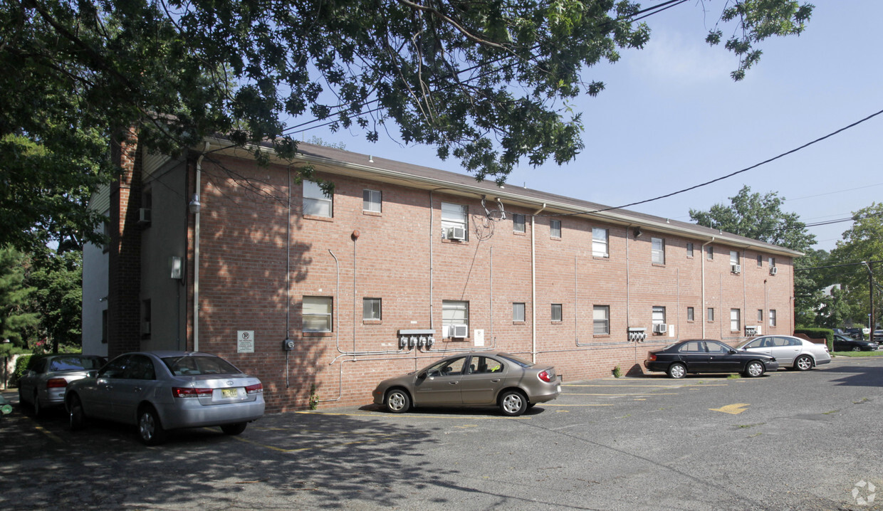 Foto del edificio - Fair Oaks Apartments