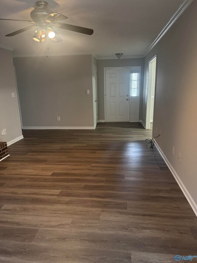 Foto del edificio - 215 Pops Corner