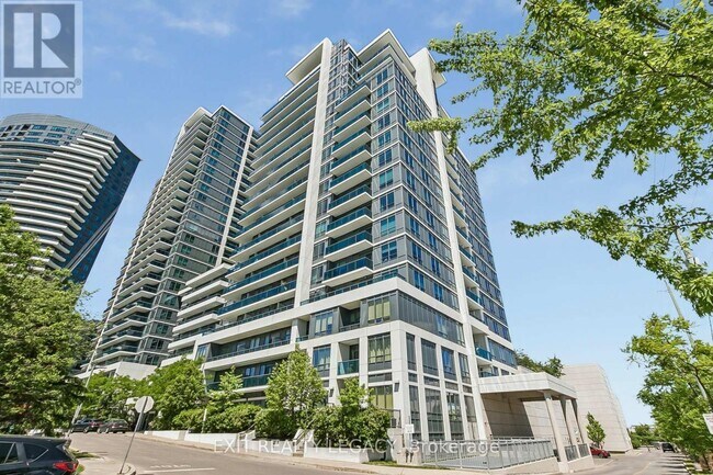 Photo du bâtiment - 7167 Yonge St