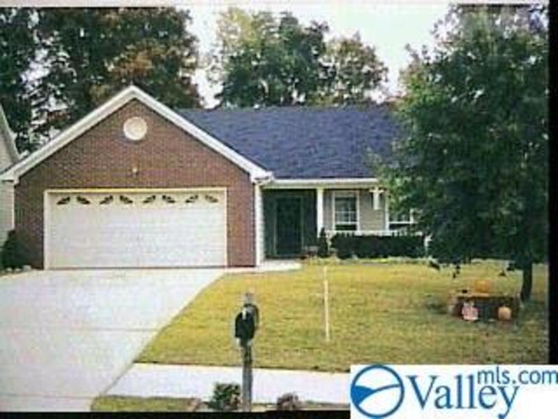 Foto principal - 110 Wildweed Ct