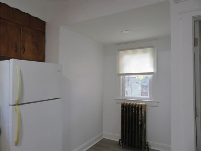 Building Photo - 17 Myrtle St