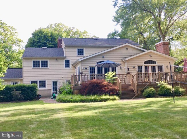 Building Photo - 328 Dodds Ln