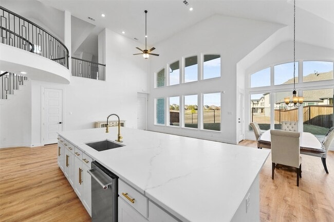 Foto del edificio - 2820 Shadybrook Dr