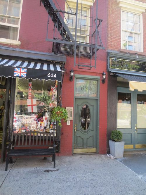Foto del edificio - 634 Hudson St