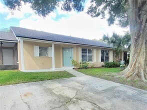 Building Photo - 9903 River Pines Ct