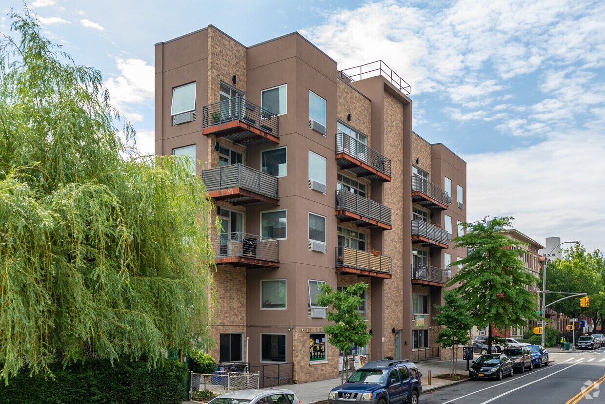Foto del edificio - 109 Winthrop St