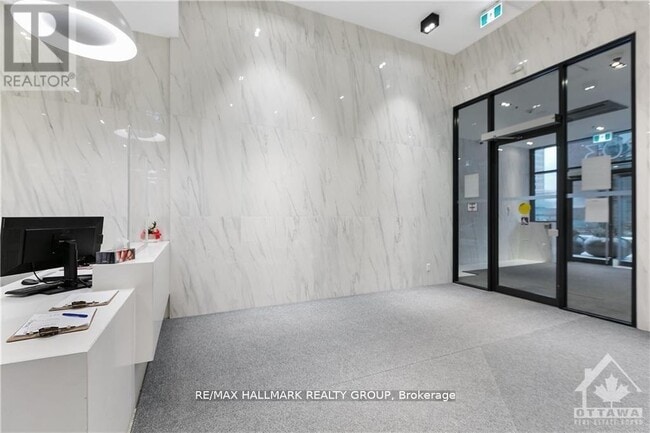 Building Photo - 203 Catherine St