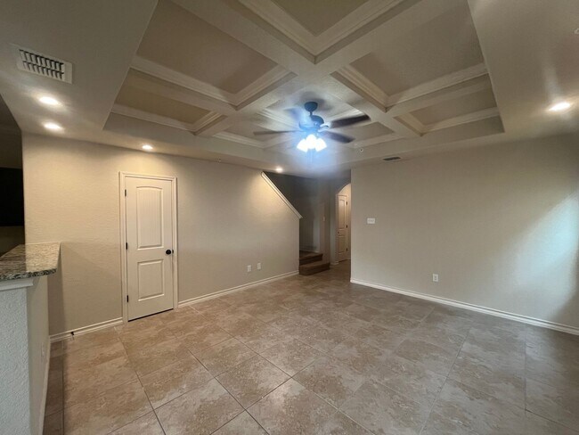 Building Photo - 7102 Micayla Cv