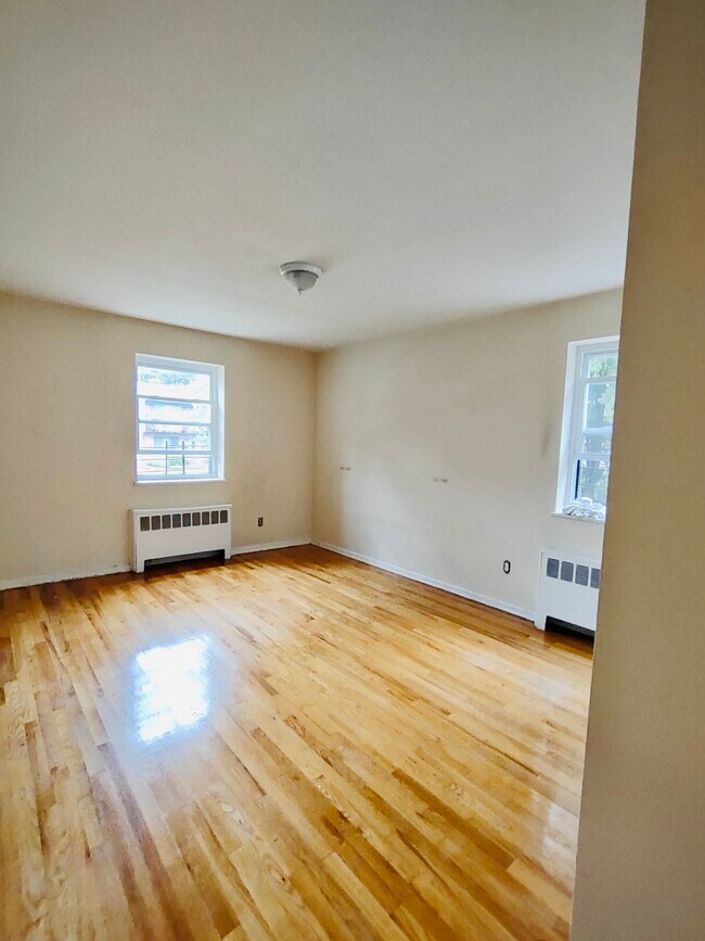 196 Union Ave Unit A, Rutherford, NJ 07070 Apartments in Rutherford