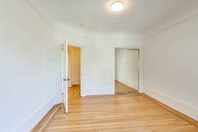 Foto del edificio - 1163 Pine St