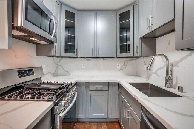 Foto del edificio - 920 Enterprise Ave