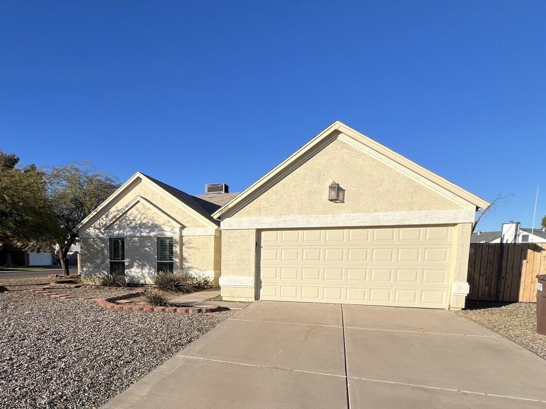 12502 N 86Th Dr House Rental in Peoria, AZ