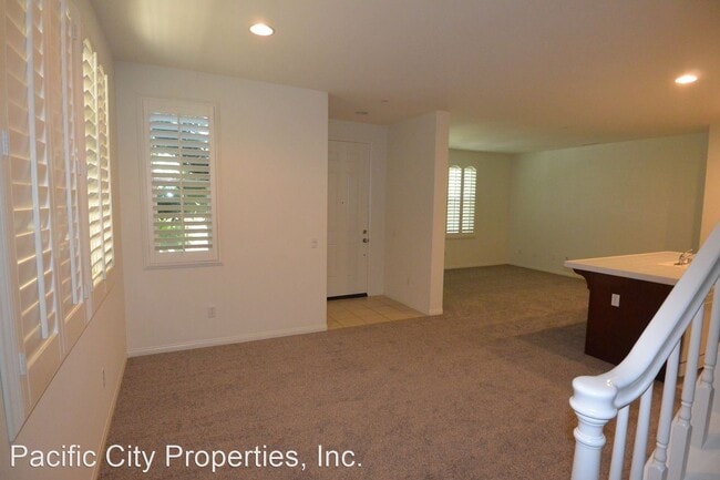 Building Photo - 4 br, 3.5 bath House - 260 Tiger Lane