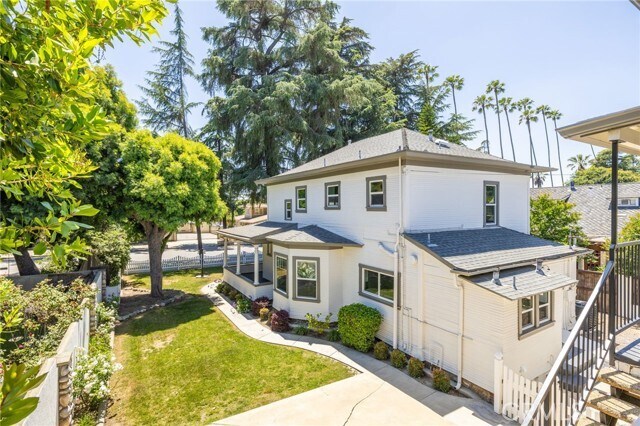 Building Photo - 2269 3rd St