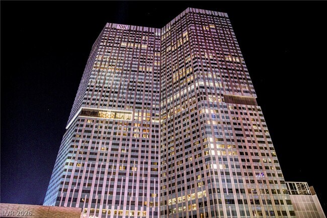 Building Photo - 3750 S Las Vegas Blvd