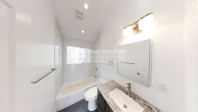 Building Photo - 1304 Santa Clara St