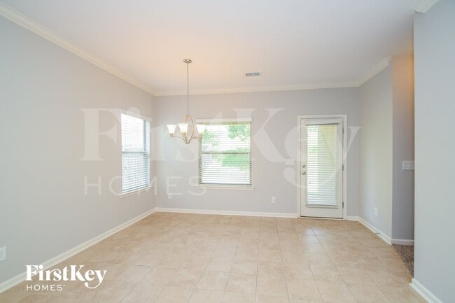 Building Photo - 291 Belmont Way