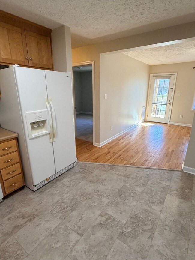 Foto del edificio - 2 Bedroom 2 Bath Cape Style House in East Asheville