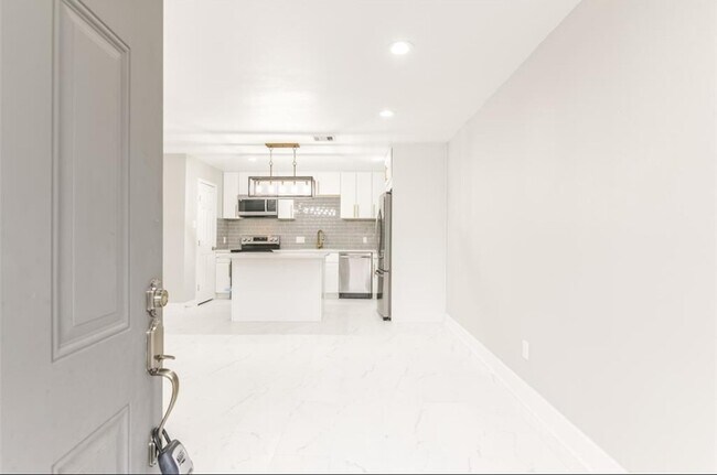 Foto del edificio - 5763 Easthampton Dr