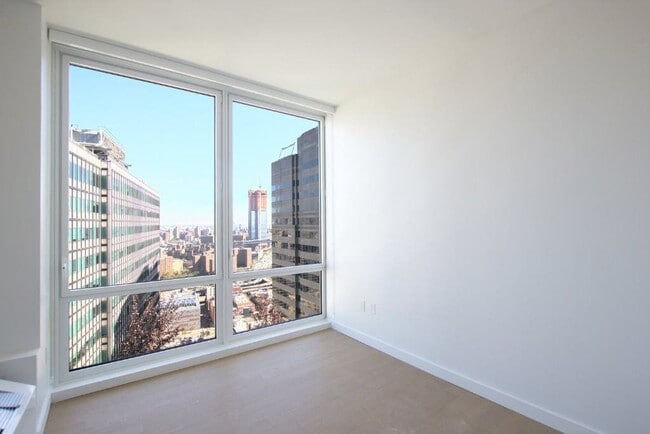 Building Photo - 130 Water St