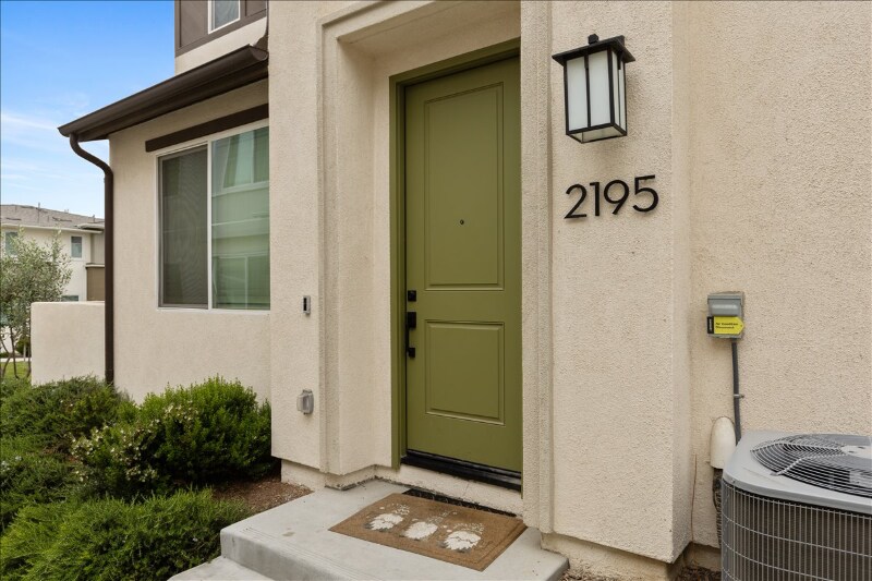 Foto principal - 2195 Bluestone Cir