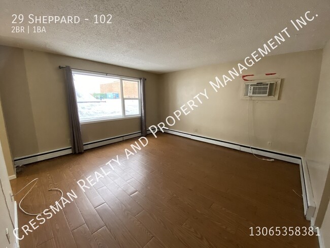 Building Photo - 2 Bed, 1 bath apartment located in Argyle ...