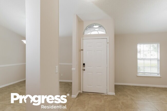 Building Photo - 3524 Wentworth Cir W