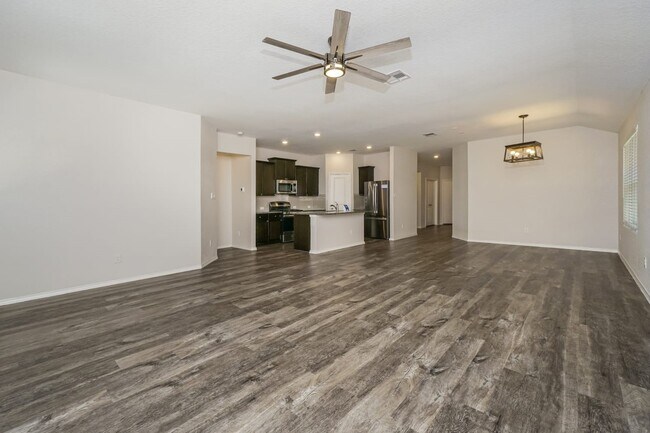 Foto del edificio - 8454 Lamus Wheel