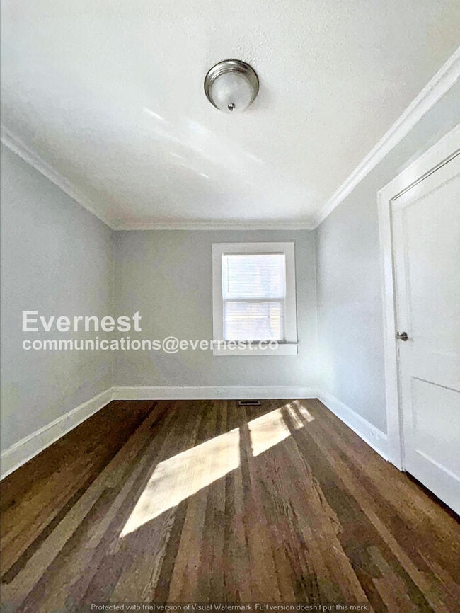 Building Photo - 8825 McClure Cir